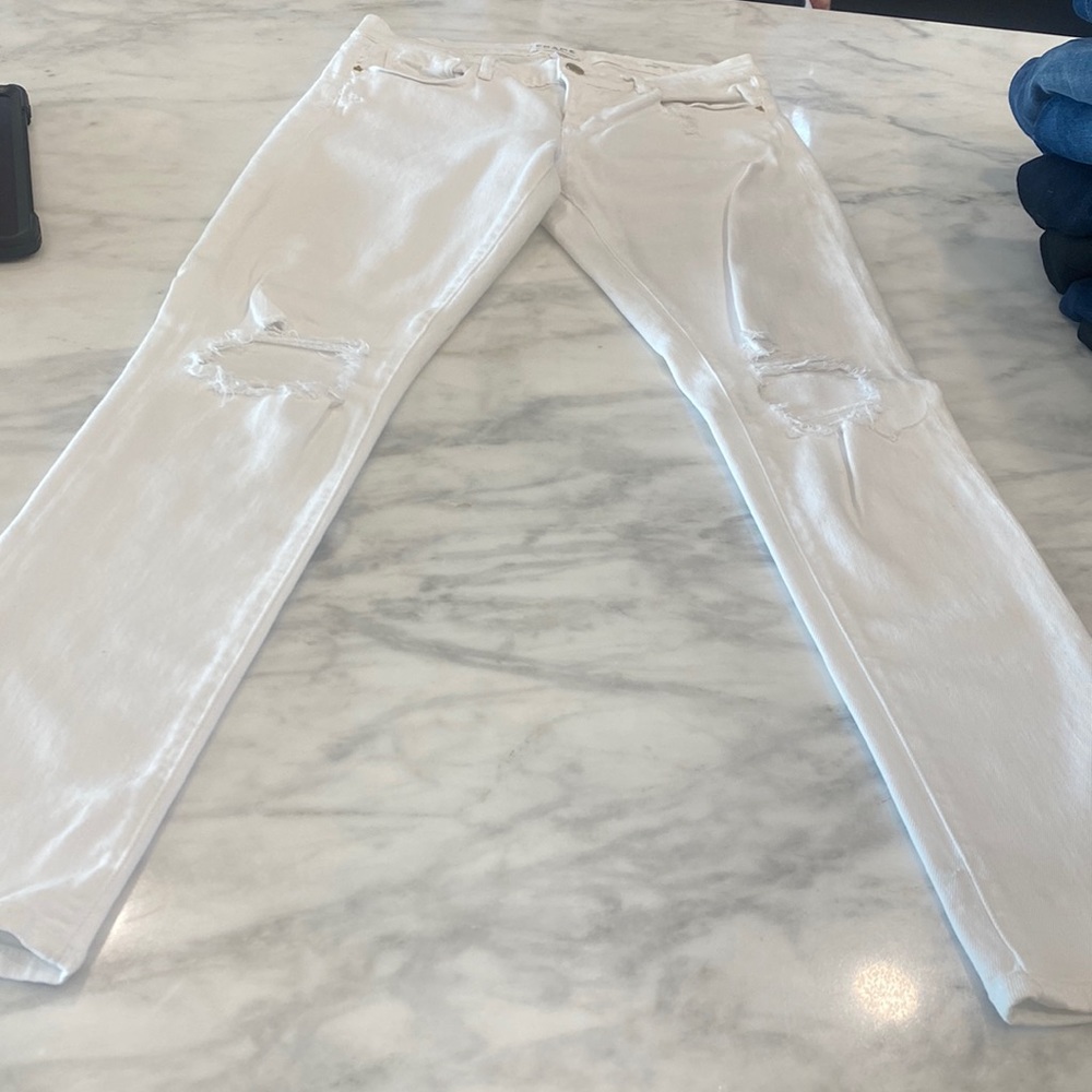 FRAME DENIM LONDON-LOS ANGELES. WHITE JEANS.
